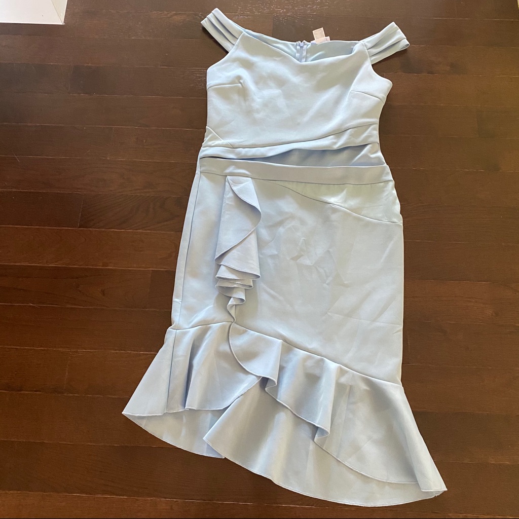 Never Worn Pastel Blue Midi Spring Dress Size M!
